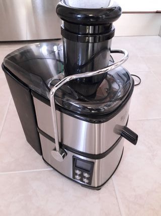 licuadora semiprofesional construid en acero inoxi