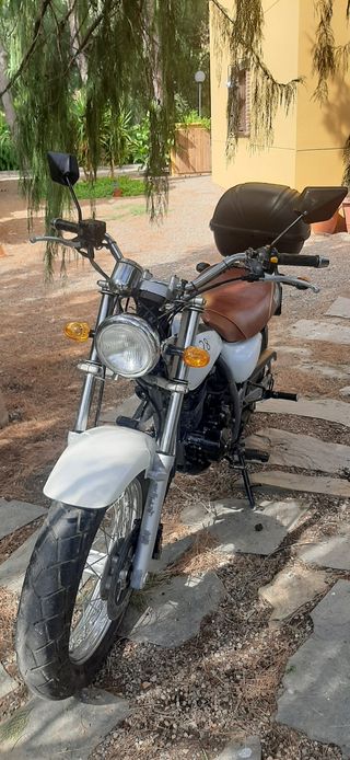 MOTO SUMCO SURF 250 CC