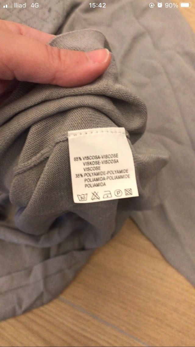 Maglioncino grigio con strass