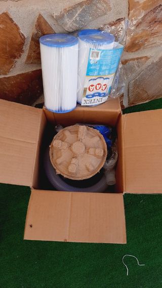 Piscina+ bomba depuradora + lona+covertor