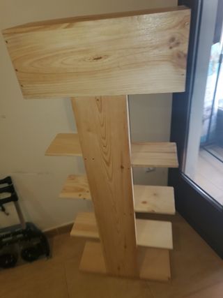 Estanteria de madera