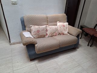 Sofa + 3 cojines