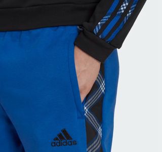 Pantalón Chándal Deportivo Adidas Tiro Winterized.