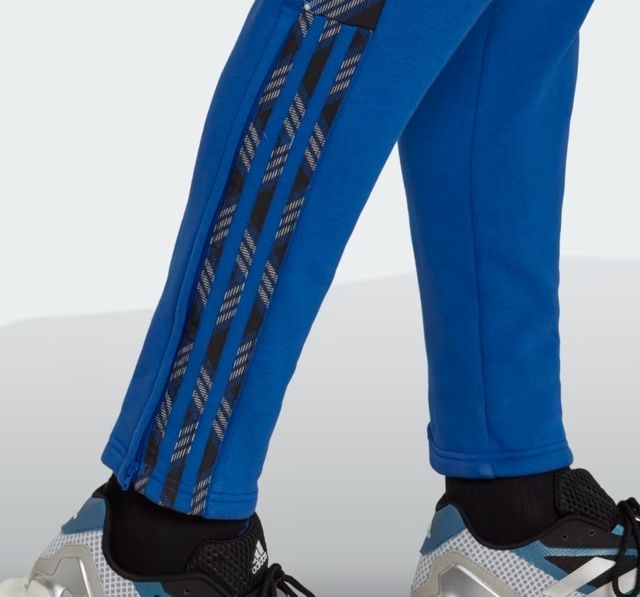 Pantalón Chándal Deportivo Adidas Tiro Winterized.