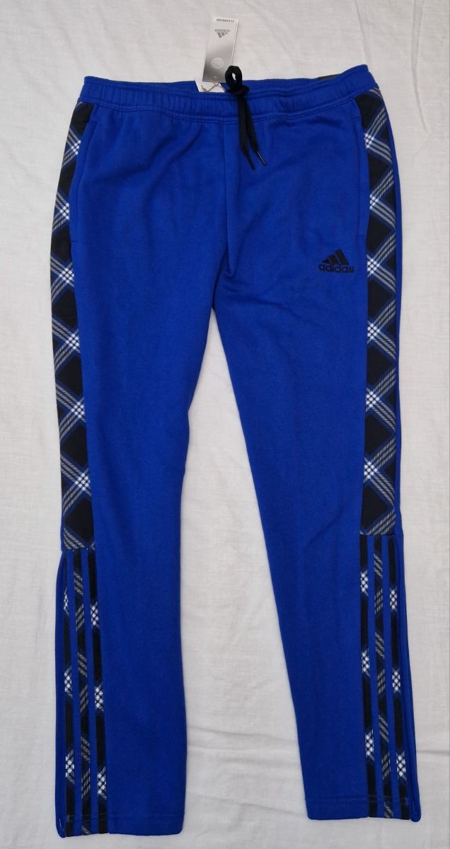 Pantalón Chándal Deportivo Adidas Tiro Winterized.