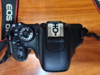 Cámara fotos y video Canon EOS 550D