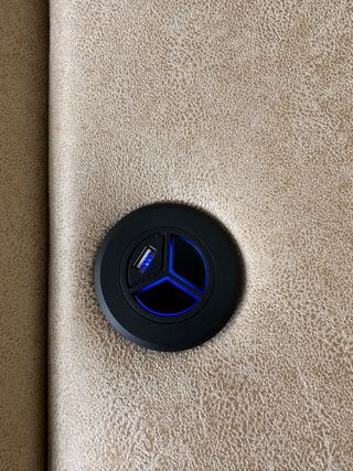 OPORTUNIDAD! Chaiselongue sofá eléctrico con arcón