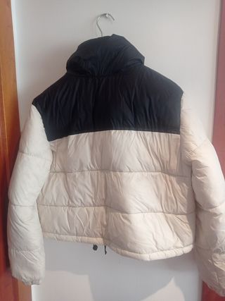 Cazadora mujer Pull & Bear