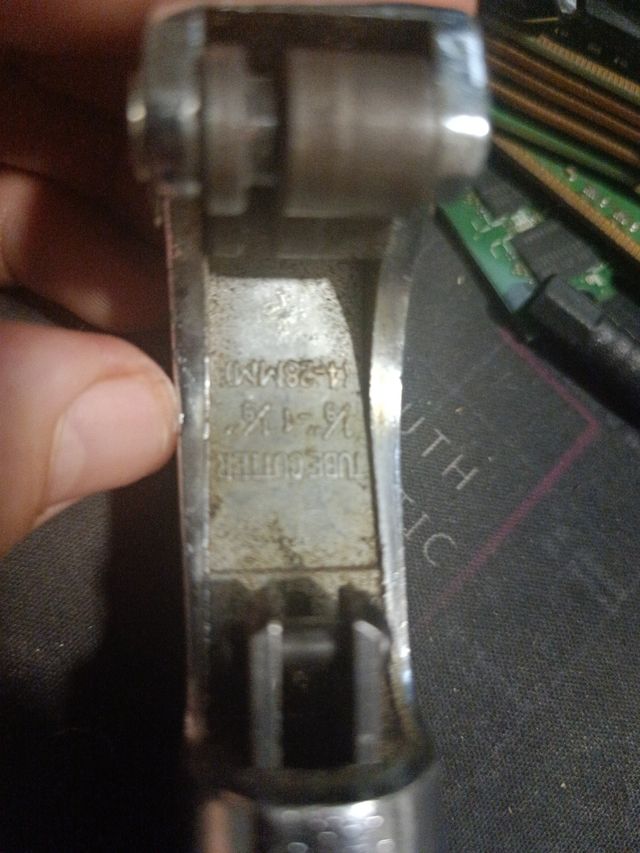 Cortatubos aire acondicionado grande