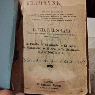 Lote libros antiguos. Poemario.