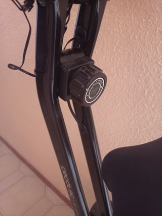 Bicicleta estática plegable