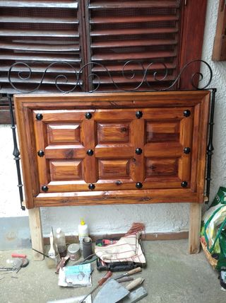 2 Cabeceros de cama antiguos