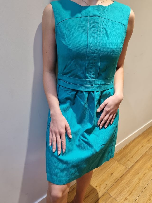 Vestido azul verdoso