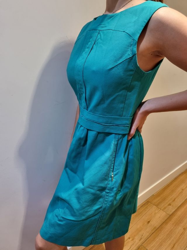 Vestido azul verdoso