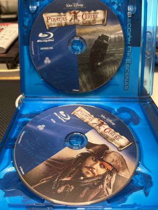 Piratas del Caribe en el fin del mundo (2007) 2x1