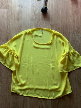 blusa amarilla Neón
