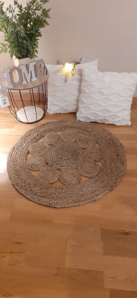 Alfombra yute 80 cm , preciosa