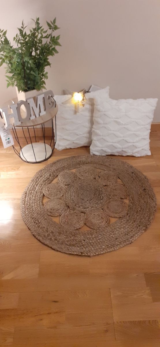 Alfombra yute 80 cm , preciosa