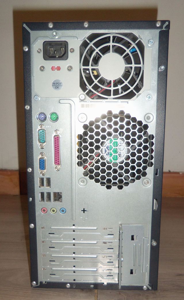HP Compaq DX2300 microTower WINDOWS XP + WINDOWS 7