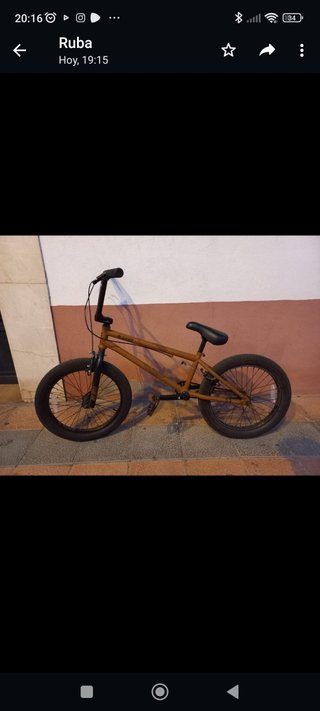 Bicicleta BMX marca Eleven