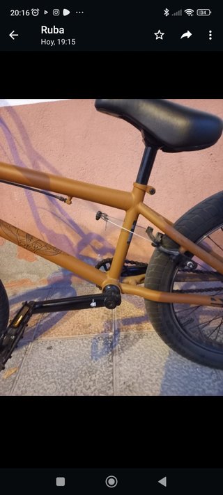 Bicicleta BMX marca Eleven