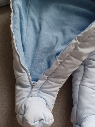 Buzo acolchado bebé 62cm (0-3 meses)