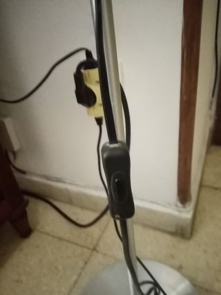 lámpara de pie 
