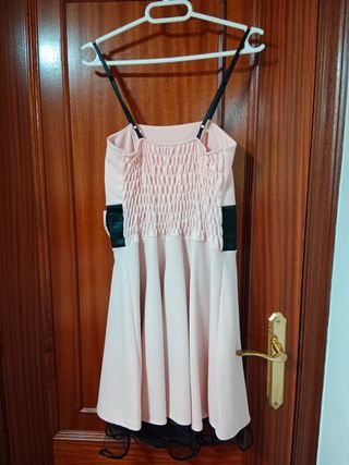 Vestido corto de fiesta rosa