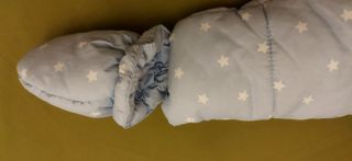 2 buzos capucha de bebé