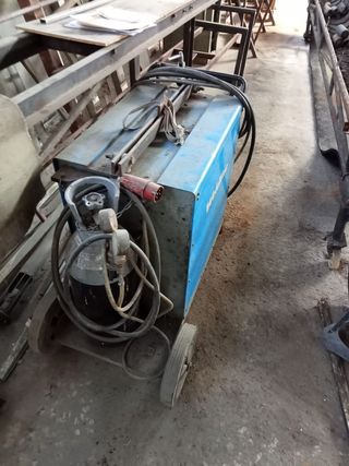 Soldadoras de hilo y electrodo