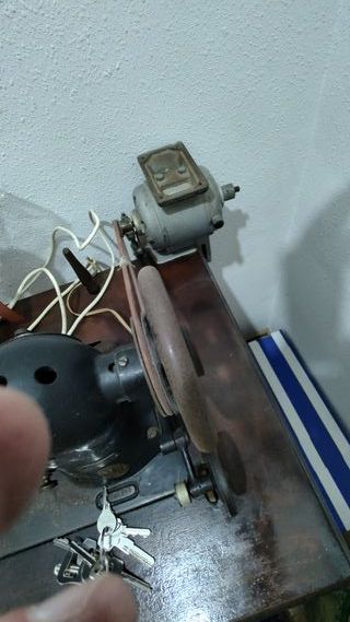 Máquina de coser Singer 31K17