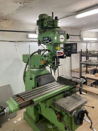 fresadora lagun ftv4sp