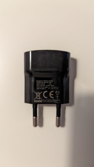 Cargador móvil microUSB