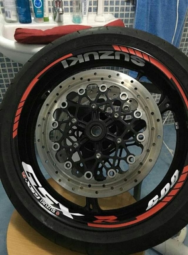 Pegatinas llantas moto