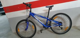 Bicicleta Trek MT 220