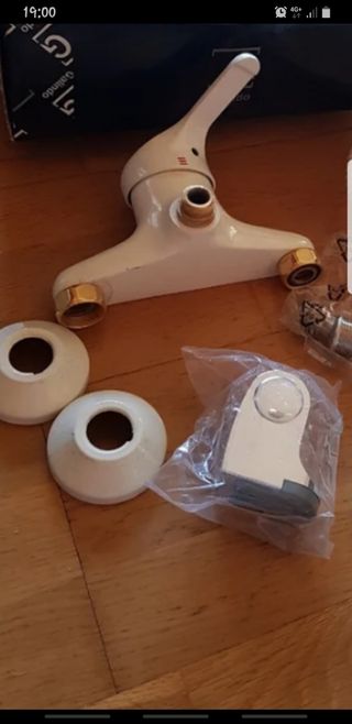 Grifo de ducha 1 salida, marca 'TRES'