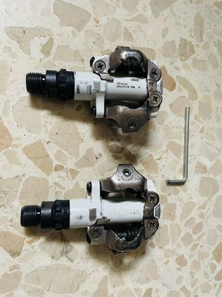 Pedales Shimano spd520