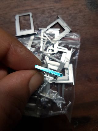 Bandeja SIM iPhone 4 / 4S Soporte Tarjeta SIM