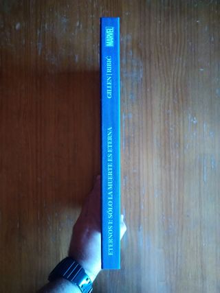 Eternos. Sólo la muerte es eterna.