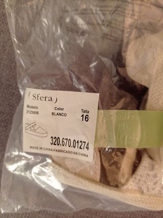 Zapatos bebé niña tipo alpargata