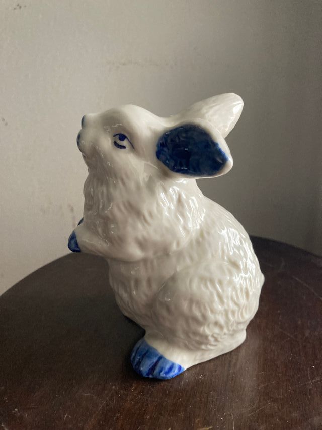 coniglietto bianco e blue