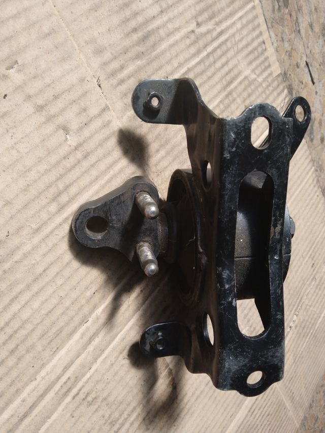 Soporte Motor Derecho Toyota Celica
