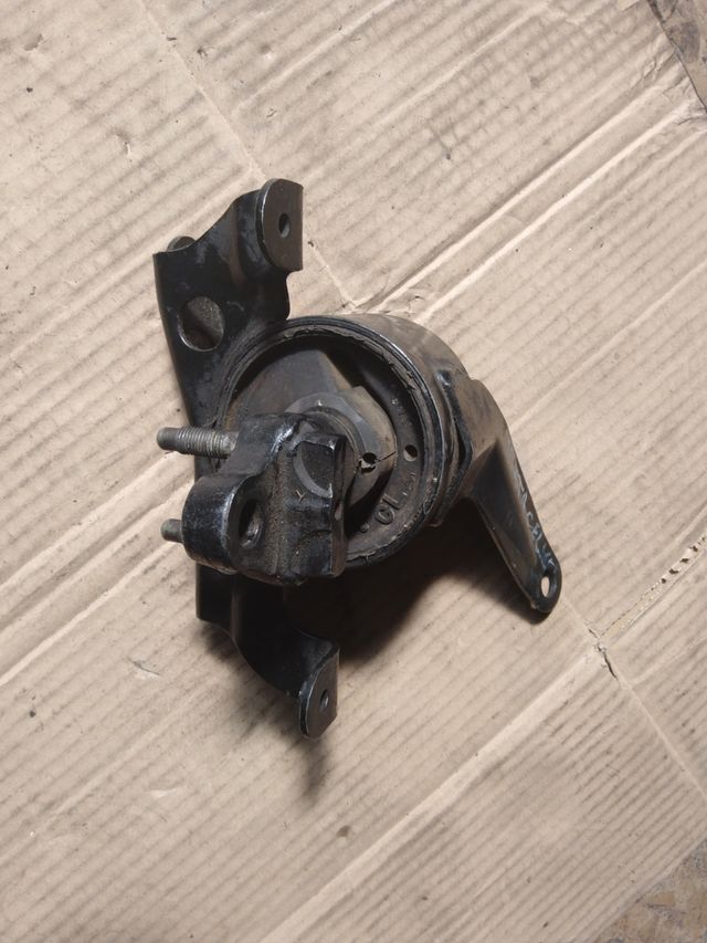 Soporte Motor Derecho Toyota Celica
