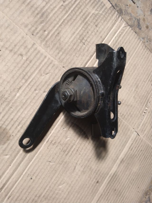 Soporte Motor Derecho Toyota Celica