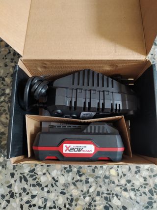 Batería 20v parkside i cargador