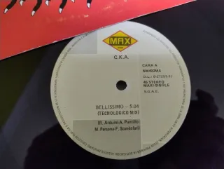 Vinilos MAXIS 12" EURO HARDCORE HOUSE TECHNO 2/2