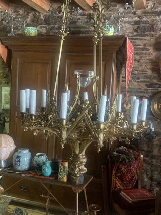 Lampara votiva neogotica