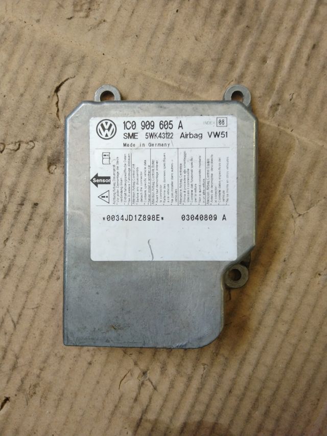 Centralita Volkswagen Golf IV/Transporter V