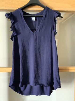 Blusa azul marina “H&M”
