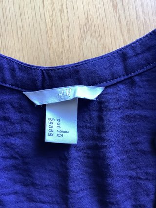 Blusa azul marina “H&M”